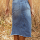 👗💙 50% RABATT! | Högmidjad Denimkjol med Slitningar – Trendiga Distress-detaljer & Asymmetrisk Fåll!