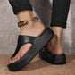 👡 50 % RABATT NU! ☁️ Trendiga tåloop-plattformssandaler – lätta EVA, stabila & allmatchande – perfekt för dagligt bruk 🌸