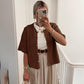 🌸 50 % RABATT NU! 🌸 Kort Knappkofta Dam | Lätt & Elegant Rundhalsad Stickad Topp ✨👚