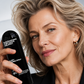 🔥🎁Nyhet 50 % RABATT🔥 Fluffy Hair Shaping Spray – volymgivande spray med långvarig effekt och persikodoft